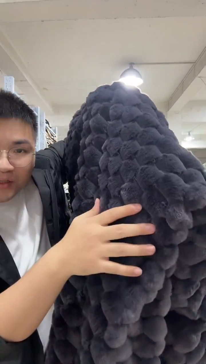 法兰绒200*220 灰色龟jia