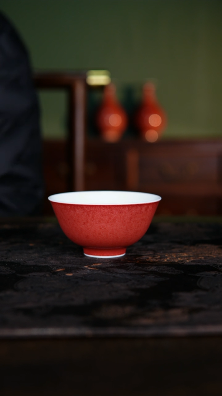 杯子白泥高温铜红釉豇豆红