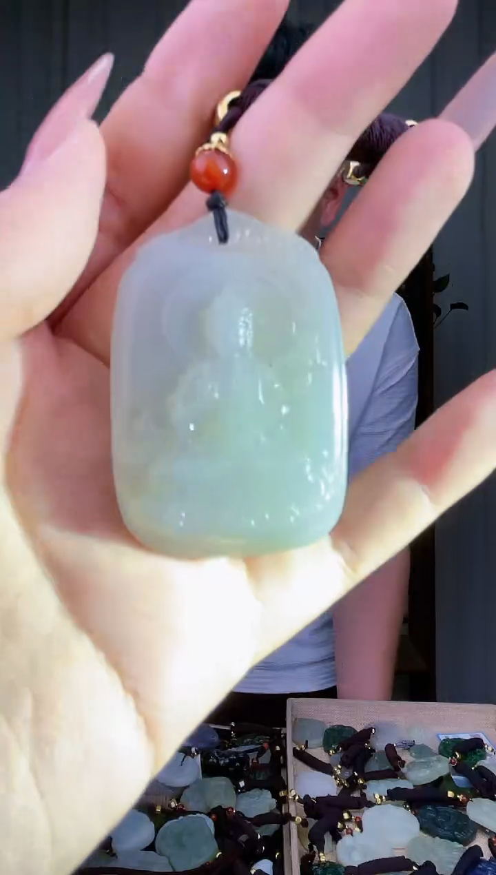 和田玉未镶嵌挂件拍一发一，多样性发货！