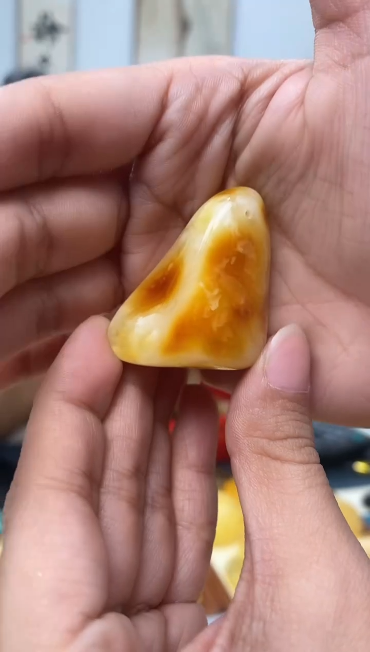 【闪购商品】琥珀裸石未镶嵌天然琥珀蜜蜡随行