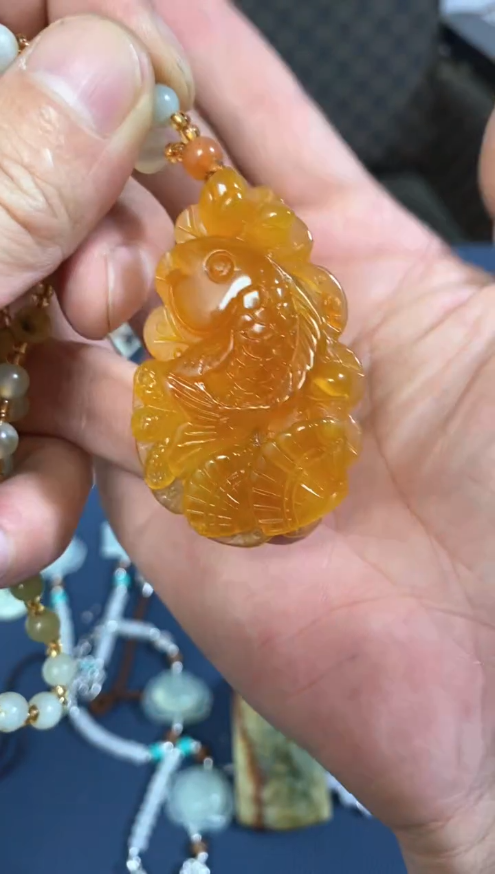 【闪购商品】蛇纹石玉颈饰未镶嵌岫玉