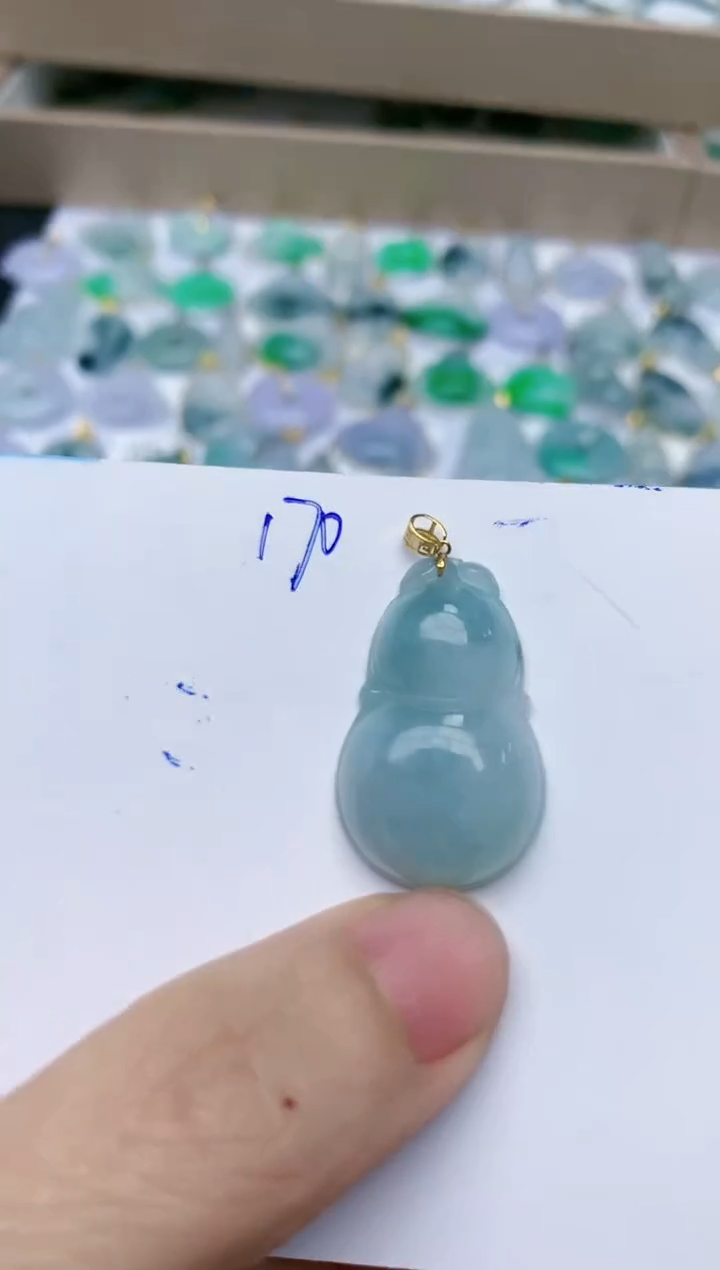 【闪购商品】翡翠颈饰18K金镶嵌天然翡翠A货    