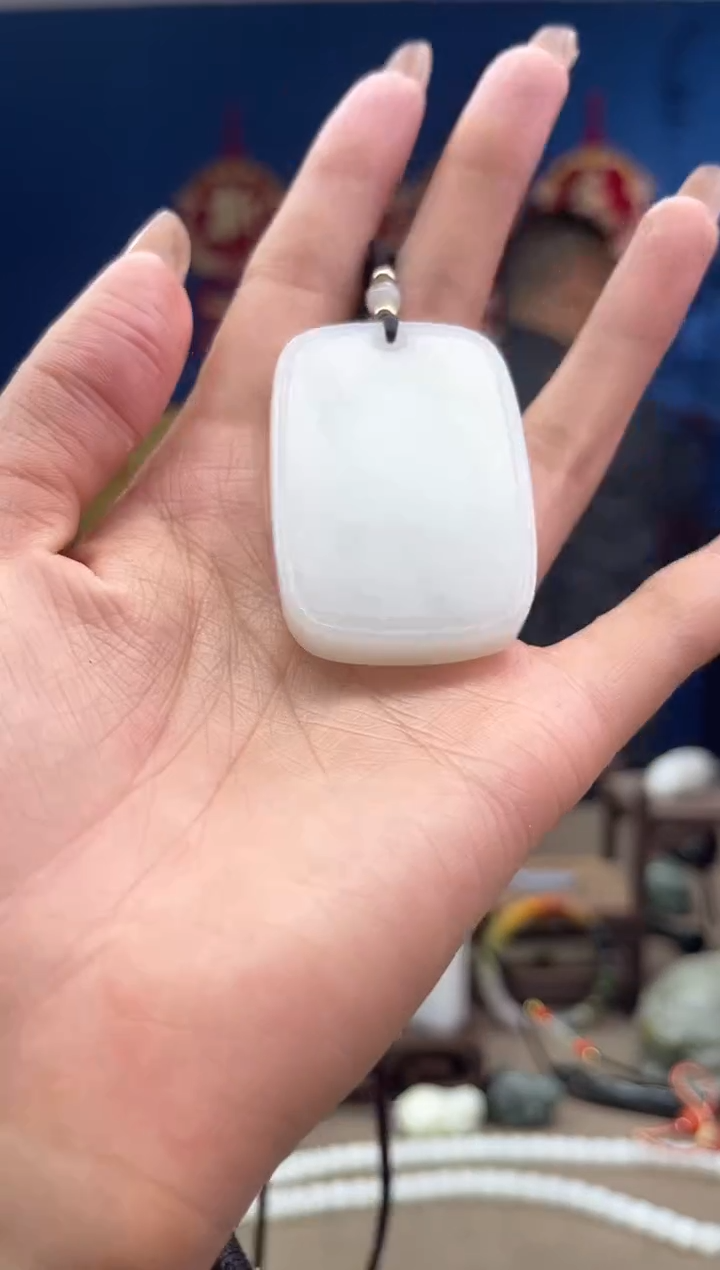 【闪购商品】和田玉颈饰未镶嵌1