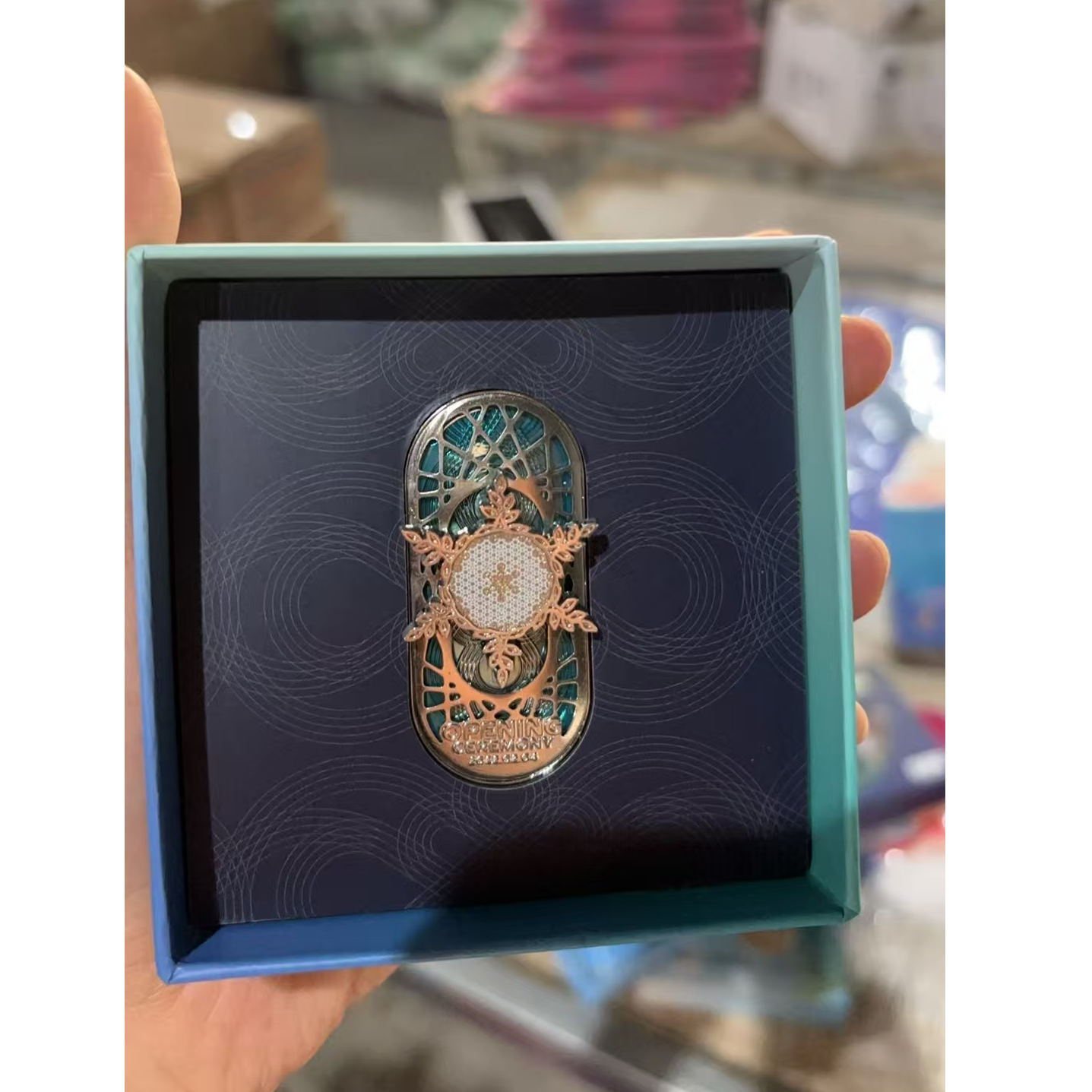 北京2022年冬奥会开幕式纪念徽章