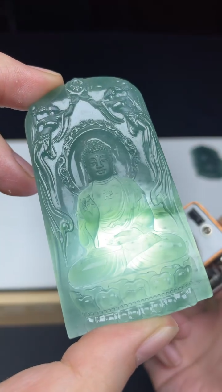 【闪购商品】定制翡翠未镶嵌      *83