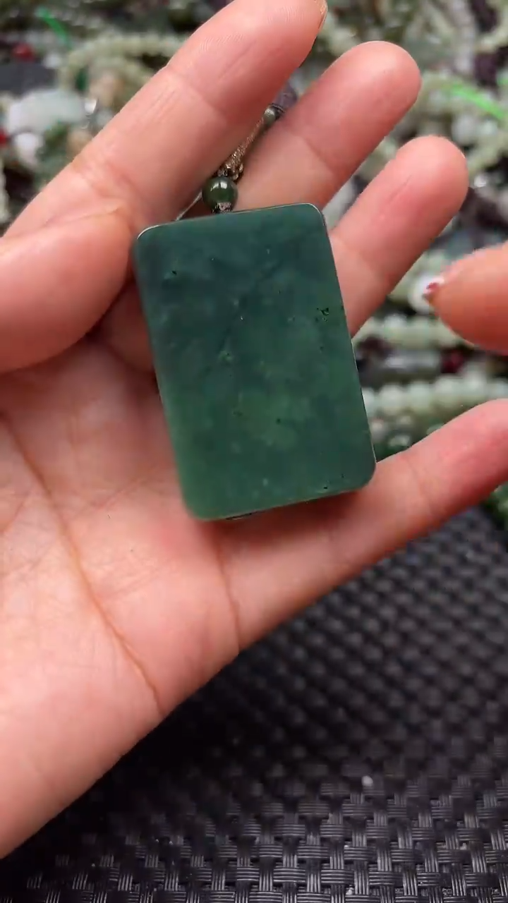 【闪购商品】和田玉颈饰未镶嵌.