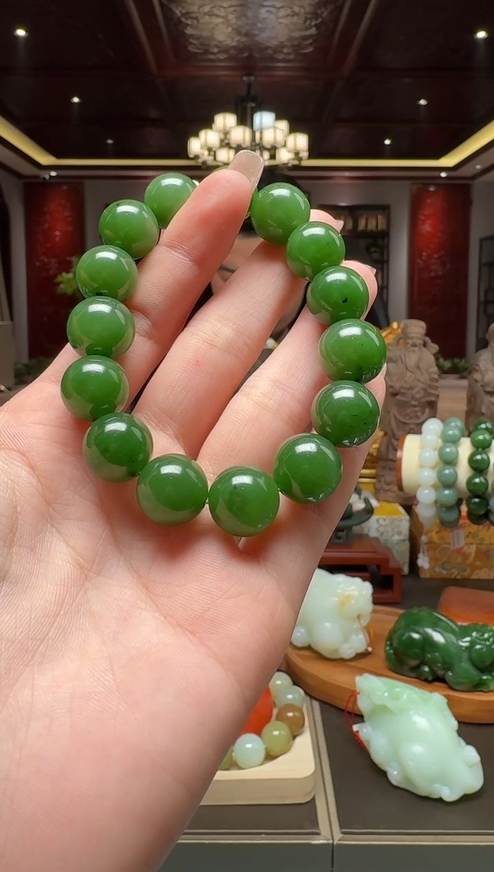 未镶嵌和田玉挂件by14