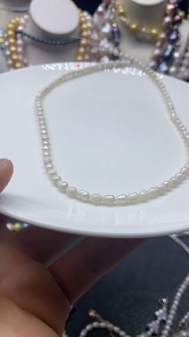 颈饰未镶嵌淡水珍珠多人