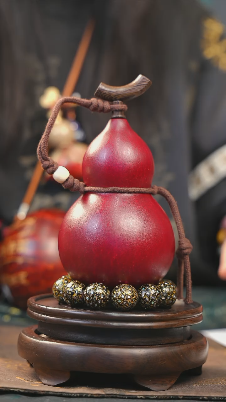 【闪购商品】YM212大漆酒葫芦不包手串及旋转底座