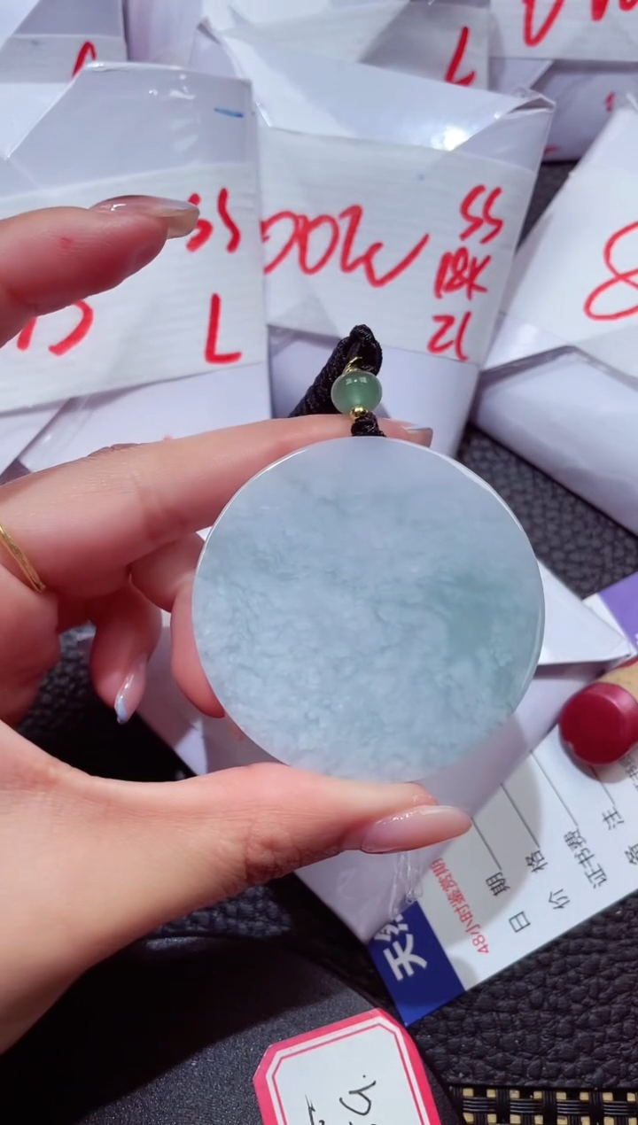 颈饰未镶嵌翡翠56485