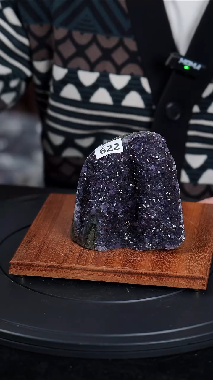 【闪购商品】紫晶大型摆件（非配饰）未镶嵌水晶