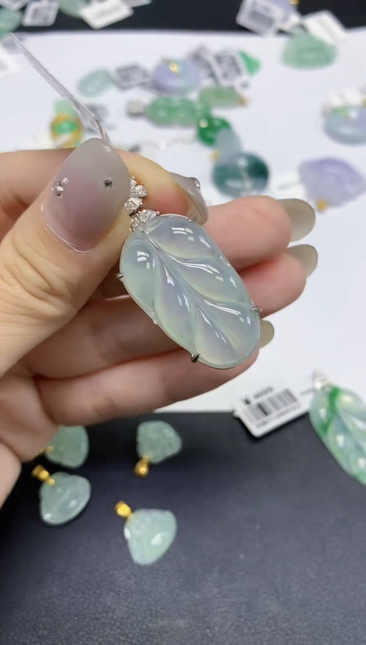 颈饰未镶嵌翡翠天然缅甸翡翠A货百元以上9元证书费自理