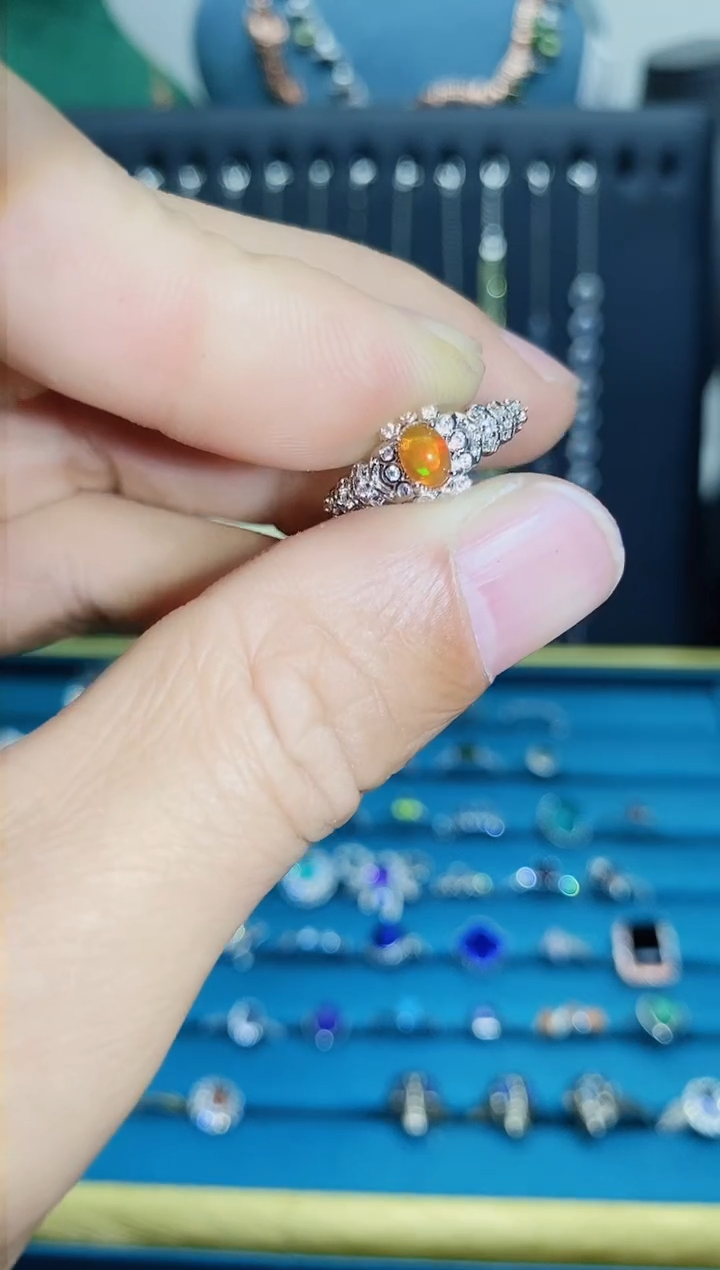 【闪购商品】欧泊戒指银S925镶嵌1121