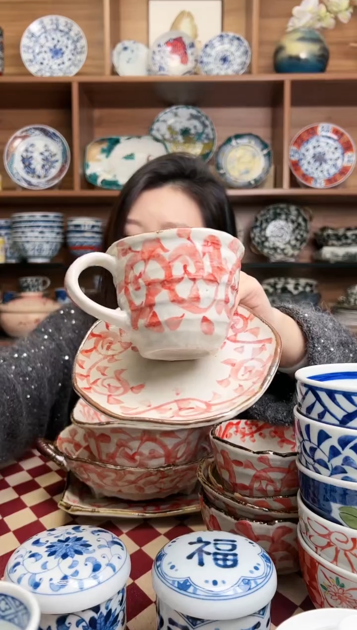 【闪购商品】瓷片章鱼唐草 咖啡杯碟套装 （赤）