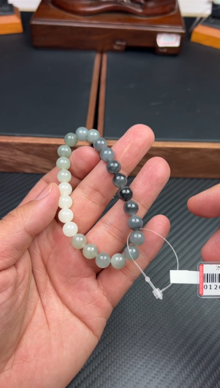 【闪购商品】和田玉手串未镶嵌若羌微色差卡8
