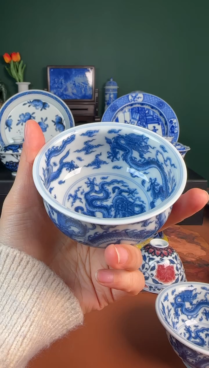 【闪购商品】杯望月怀古 青花 五龙卢氏杯