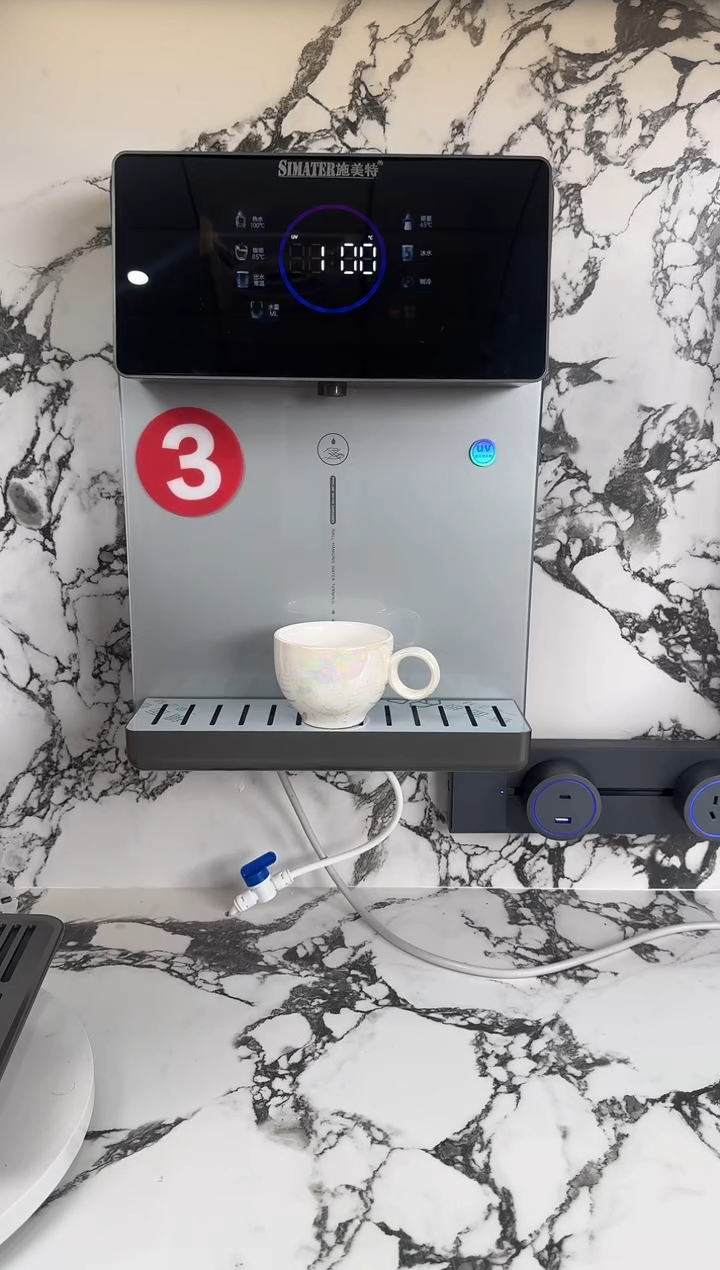 钢化玻璃1台升级3号冰水管线机