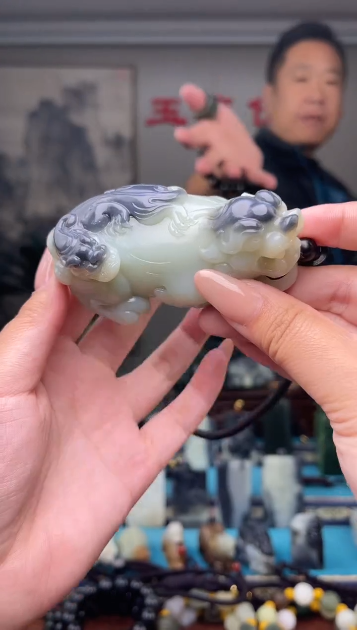 未镶嵌和田玉挂件1