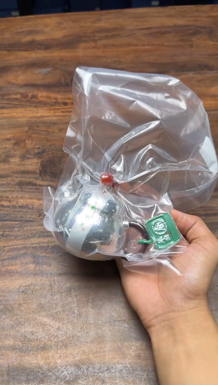 呆坐 锤纹红玛瑙兔耳 梨型壶