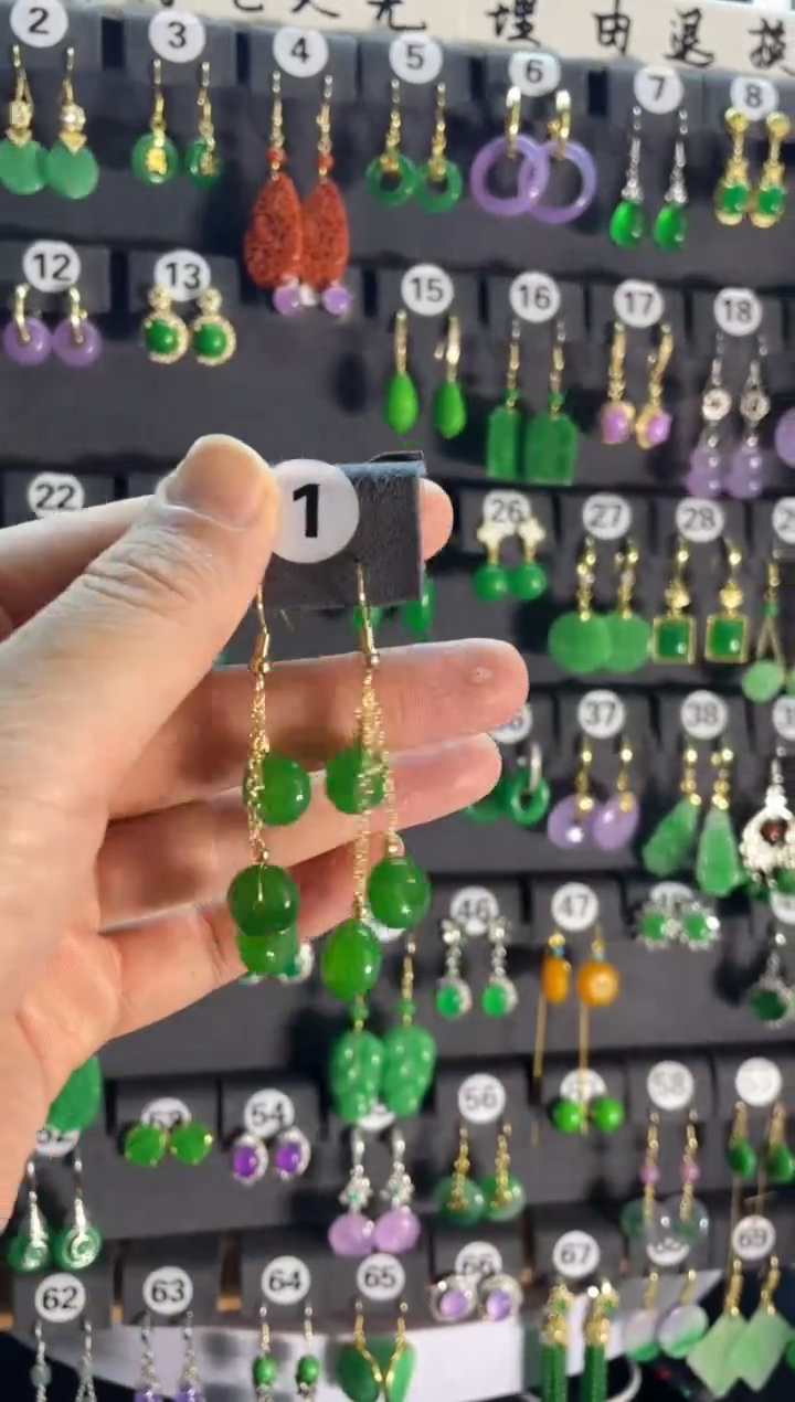 【闪购商品】翡翠耳饰银S925镶嵌1....