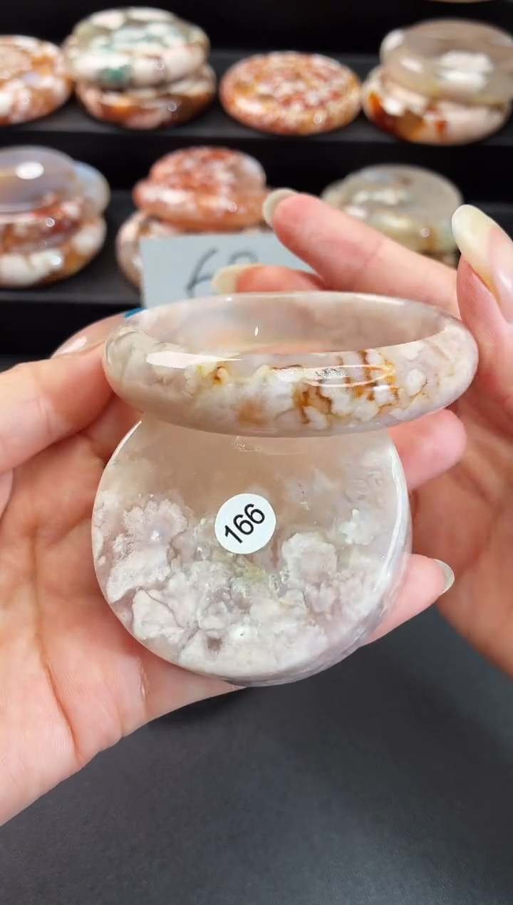 手镯玛瑙/玉髓未镶嵌石英质玉55圈54/55带(赠送镯心)