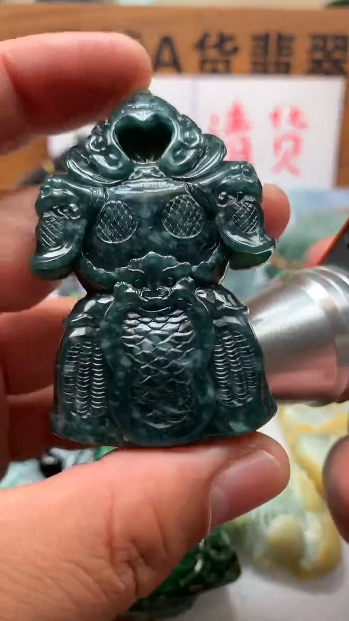 【闪购商品】翡翠颈饰未镶嵌保真天然A货翡翠