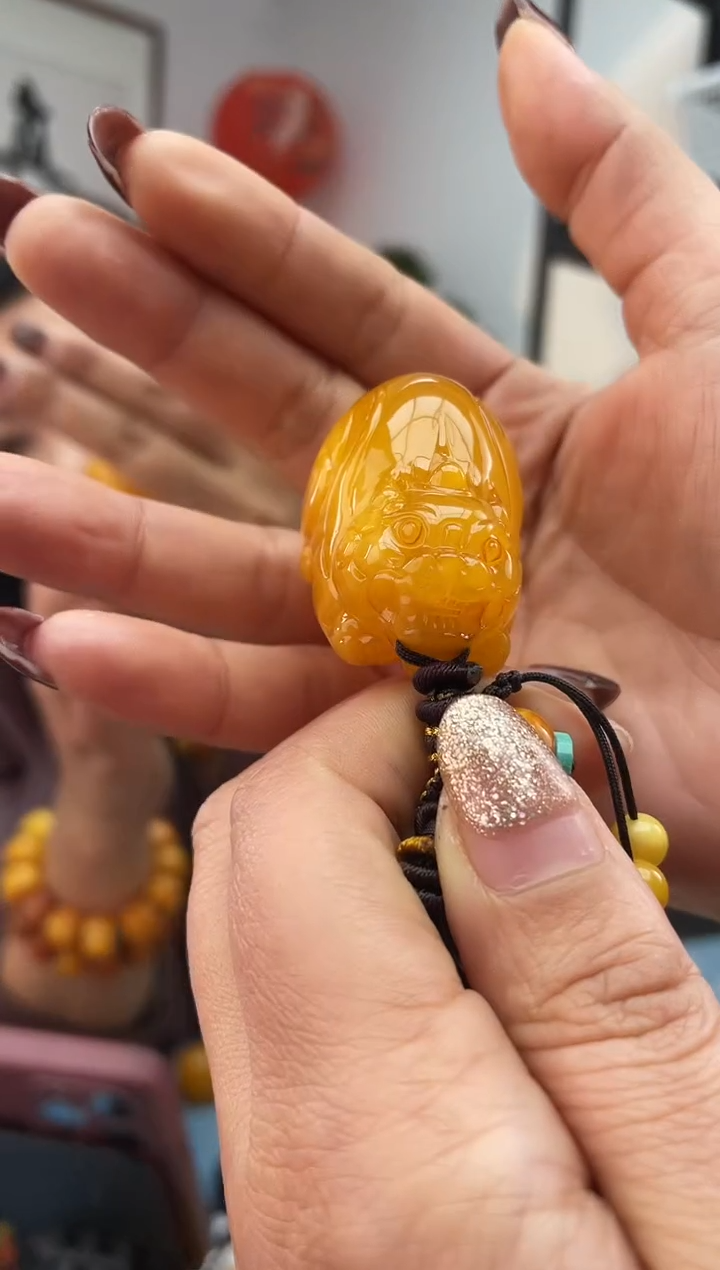 【闪购商品】琥珀珠宝奇石未镶嵌019发一件