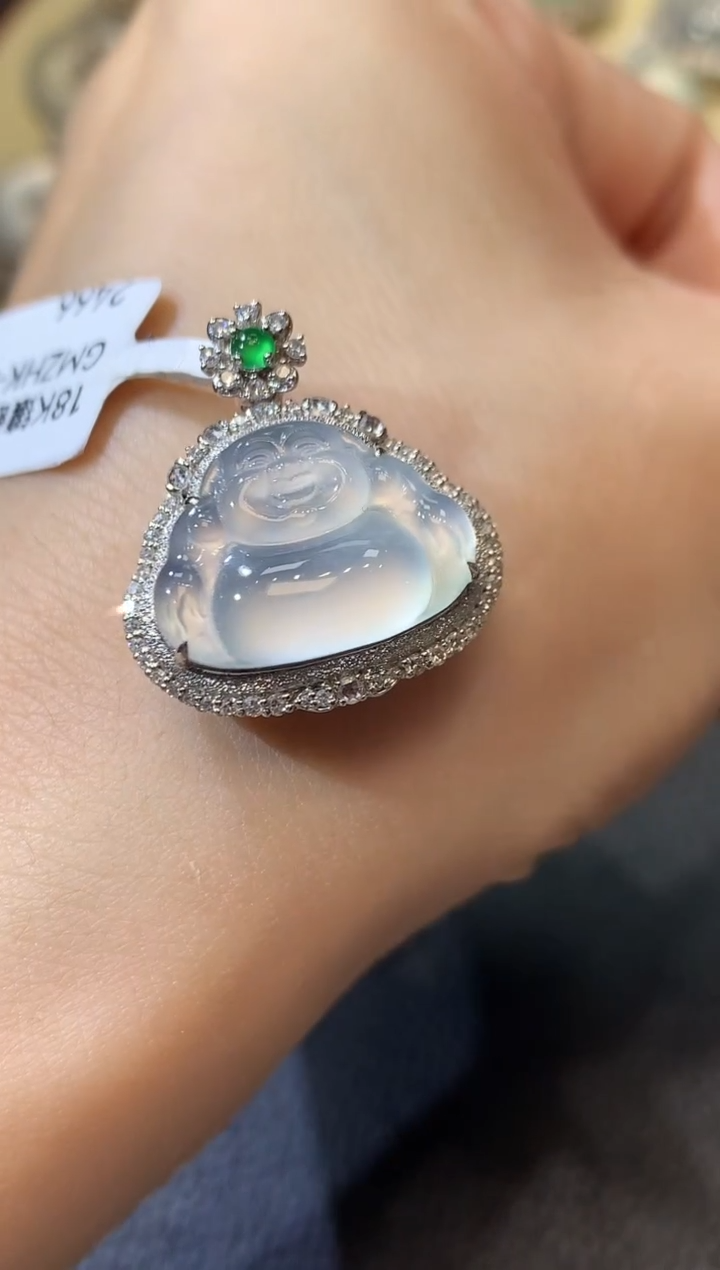 【闪购商品】翡翠吊坠(不含链)18K金镶嵌D35