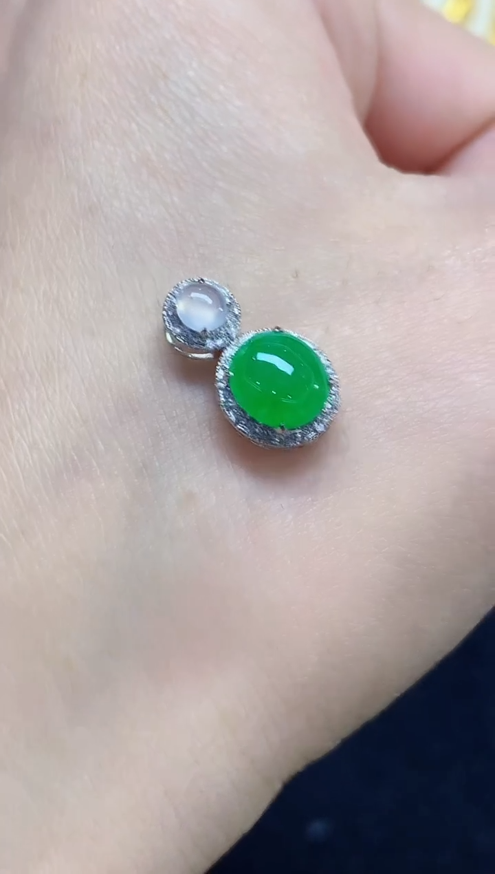 吊坠(不含链)18K金镶嵌翡翠LF