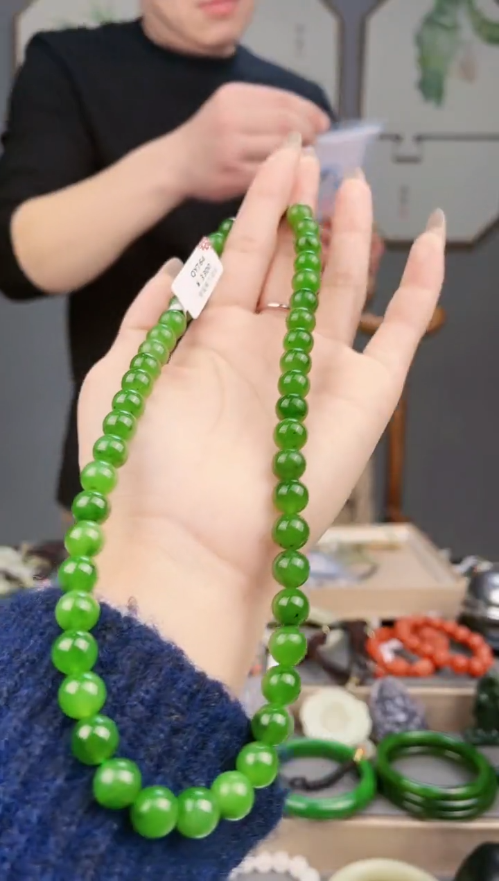 【闪购商品】和田玉颈饰未镶嵌AA多样性发货 1.0