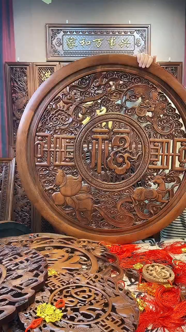 【闪购商品】香樟木木雕福禄寿喜80公分