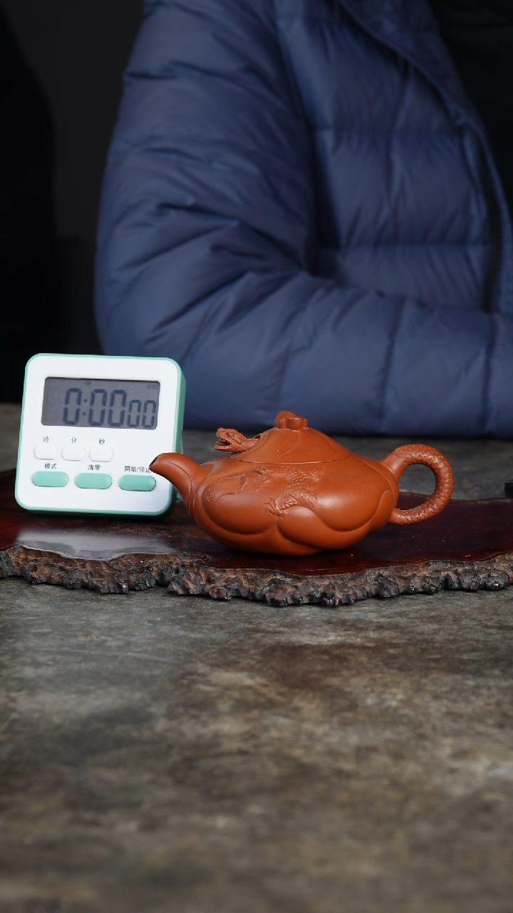 【闪购商品】紫砂茶壶朱泥鱼化龙