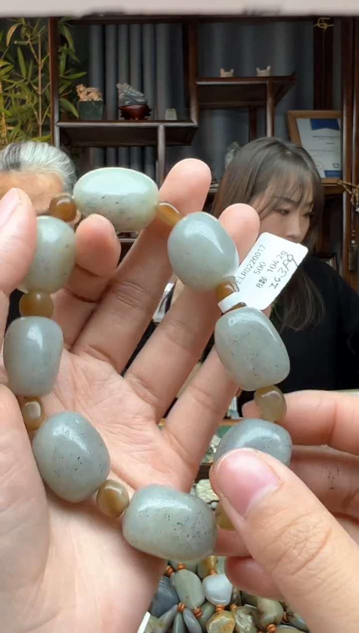 【闪购商品】和田玉颈饰未镶嵌手串 ZC 104.2克