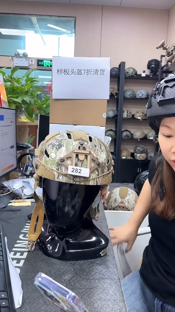 282-TB1382B-REA-L大码-洛威迅真实色样板盔福利价