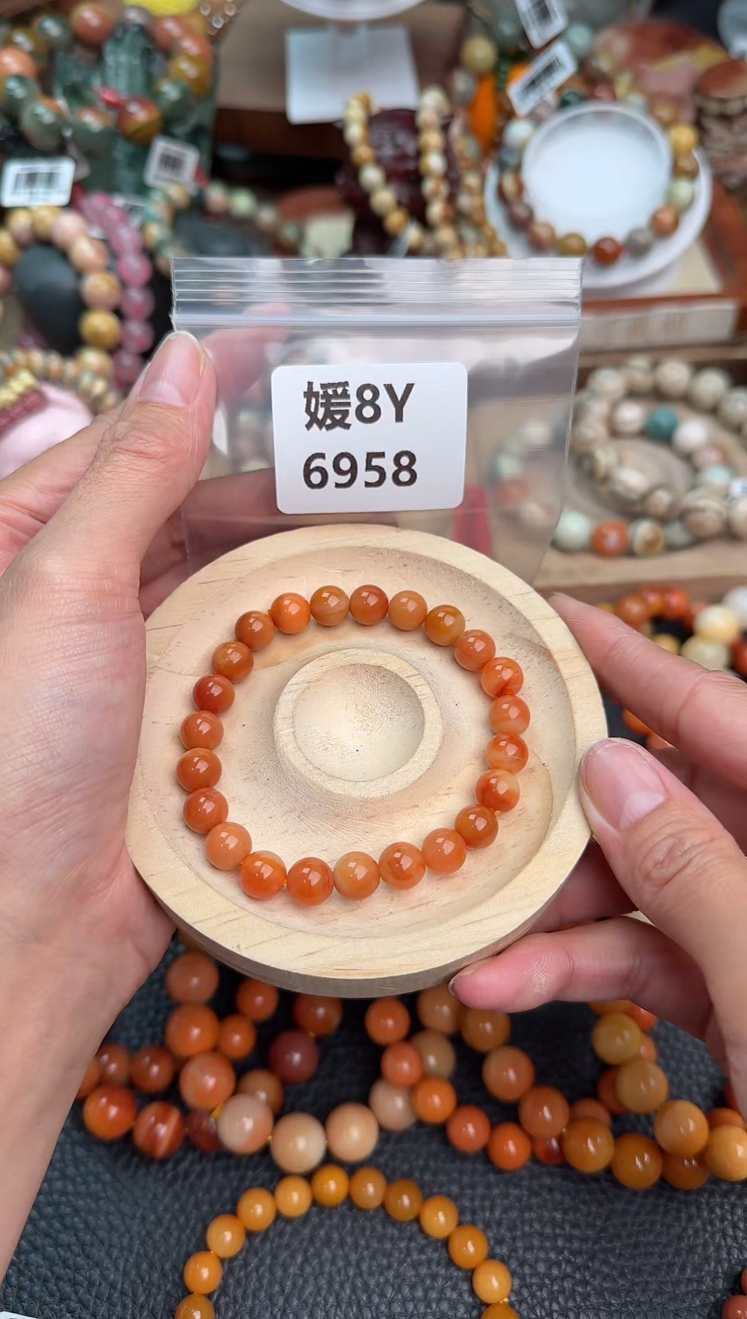 【闪购商品】石英质玉手链未镶嵌8Y6958