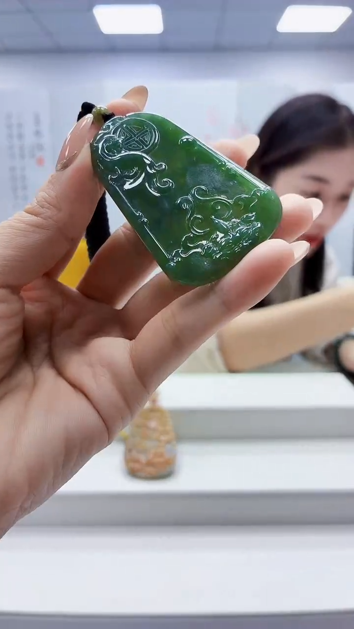 未镶嵌定制翡翠3099ty-毛货挂件88