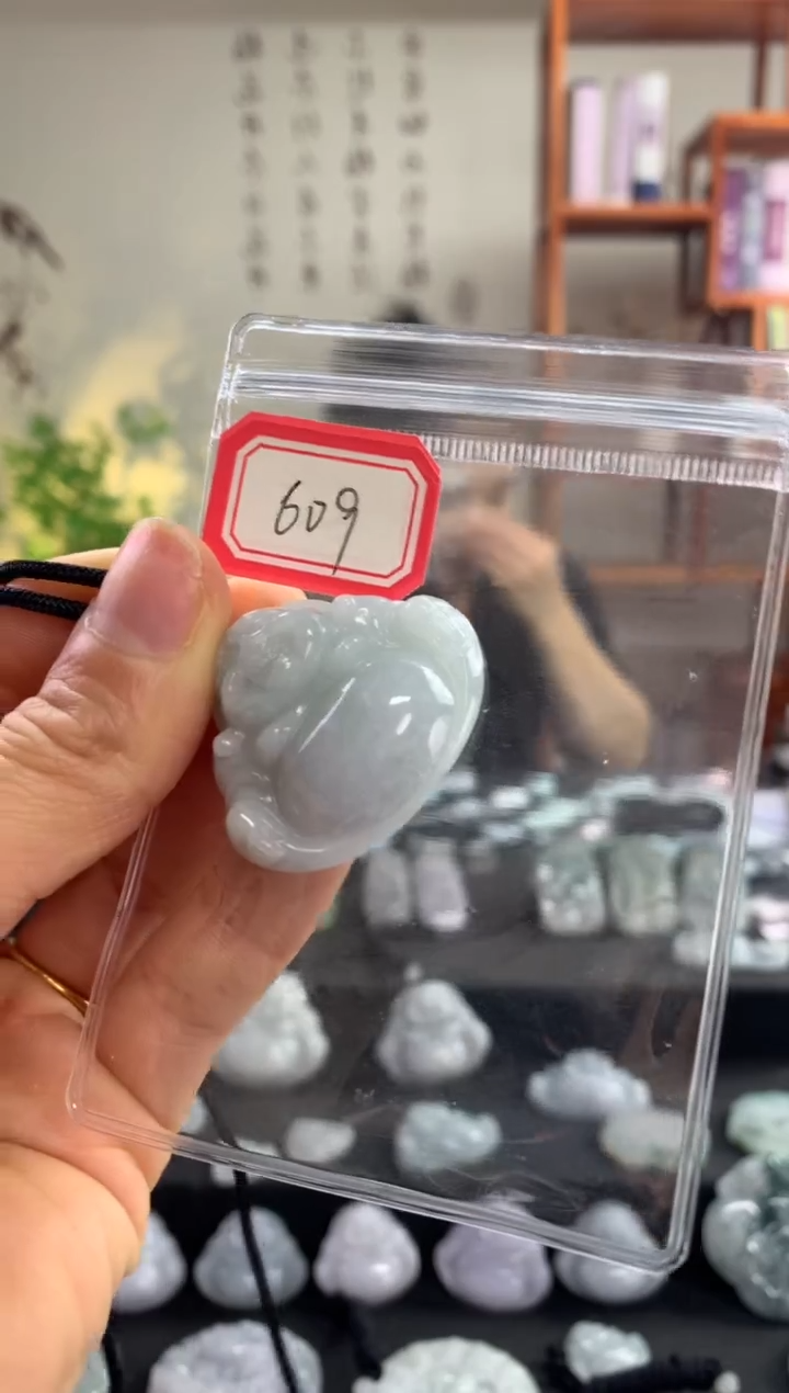 【闪购商品】翡翠颈饰未镶嵌佛公 609