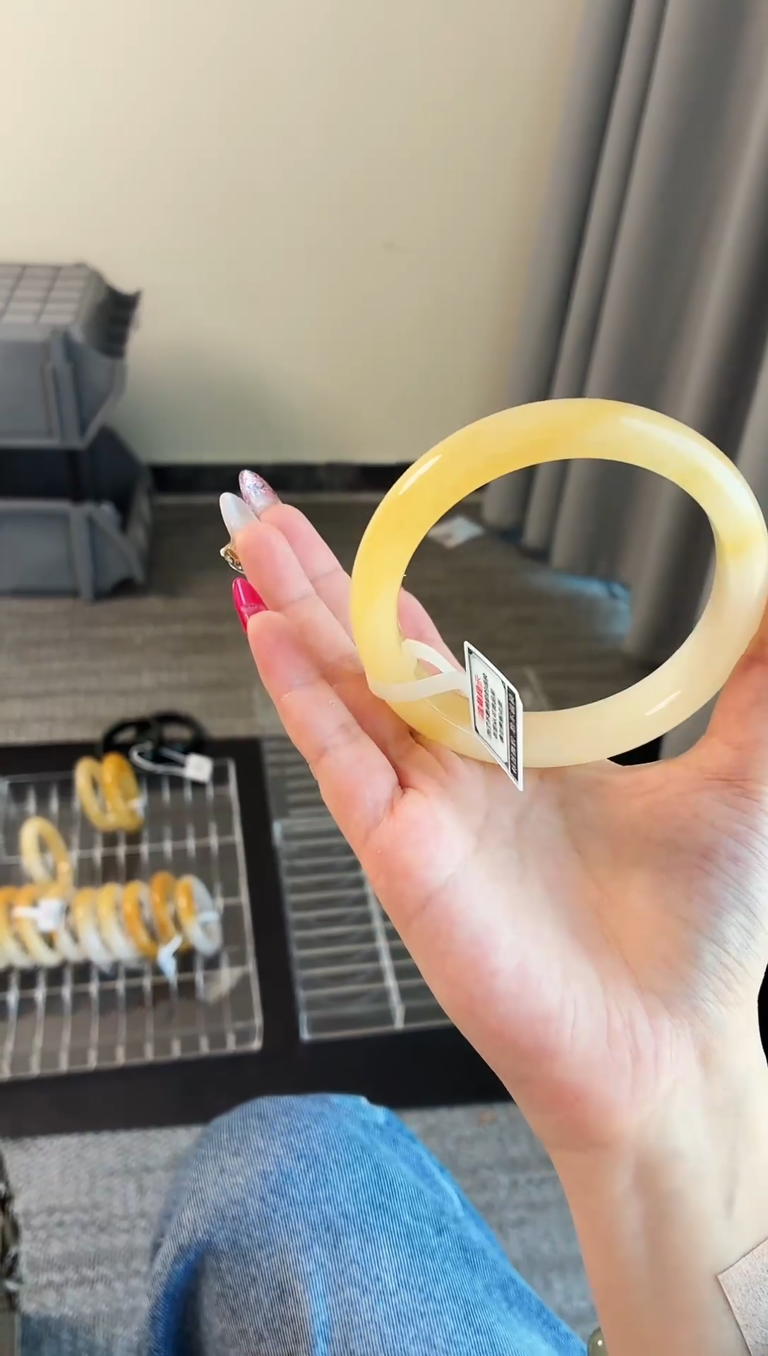 未镶嵌手镯石英质玉24.65