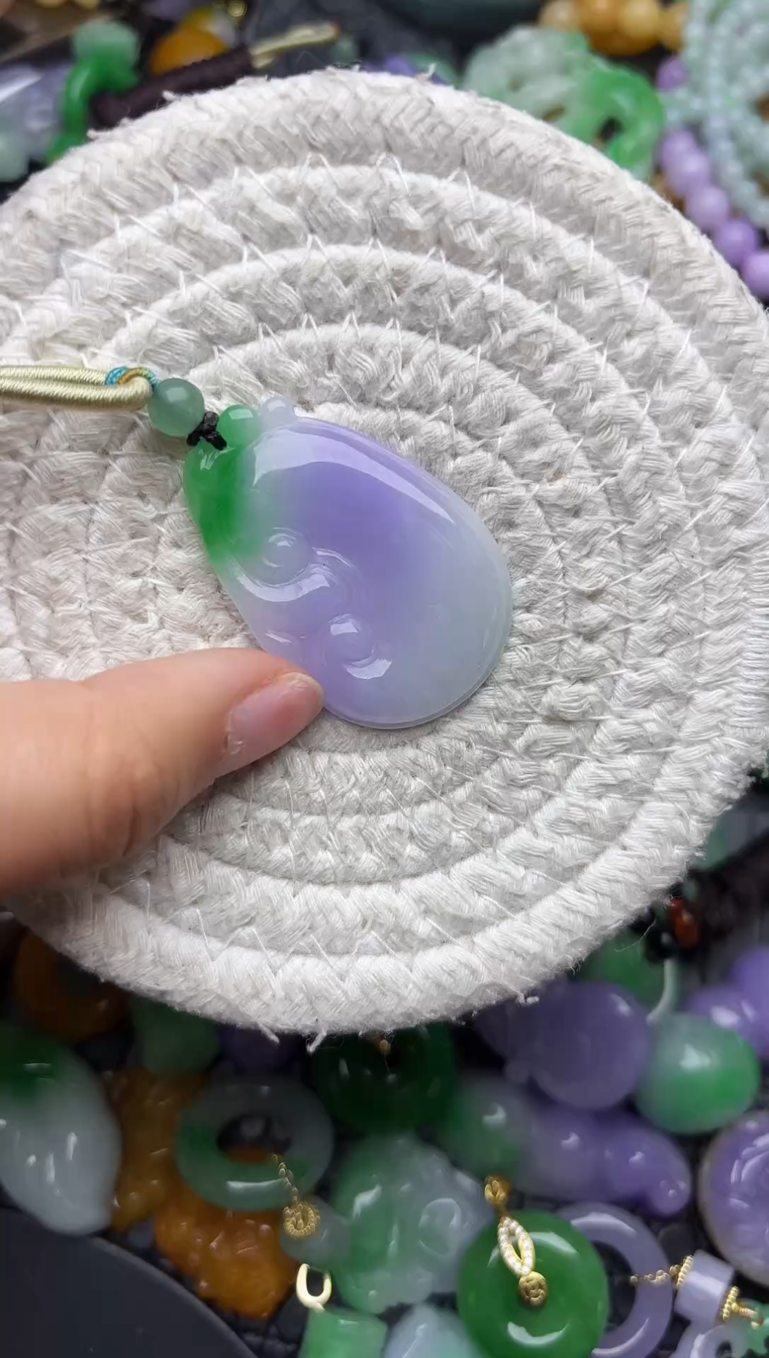 颈饰未镶嵌翡翠缅甸翡翠吊坠