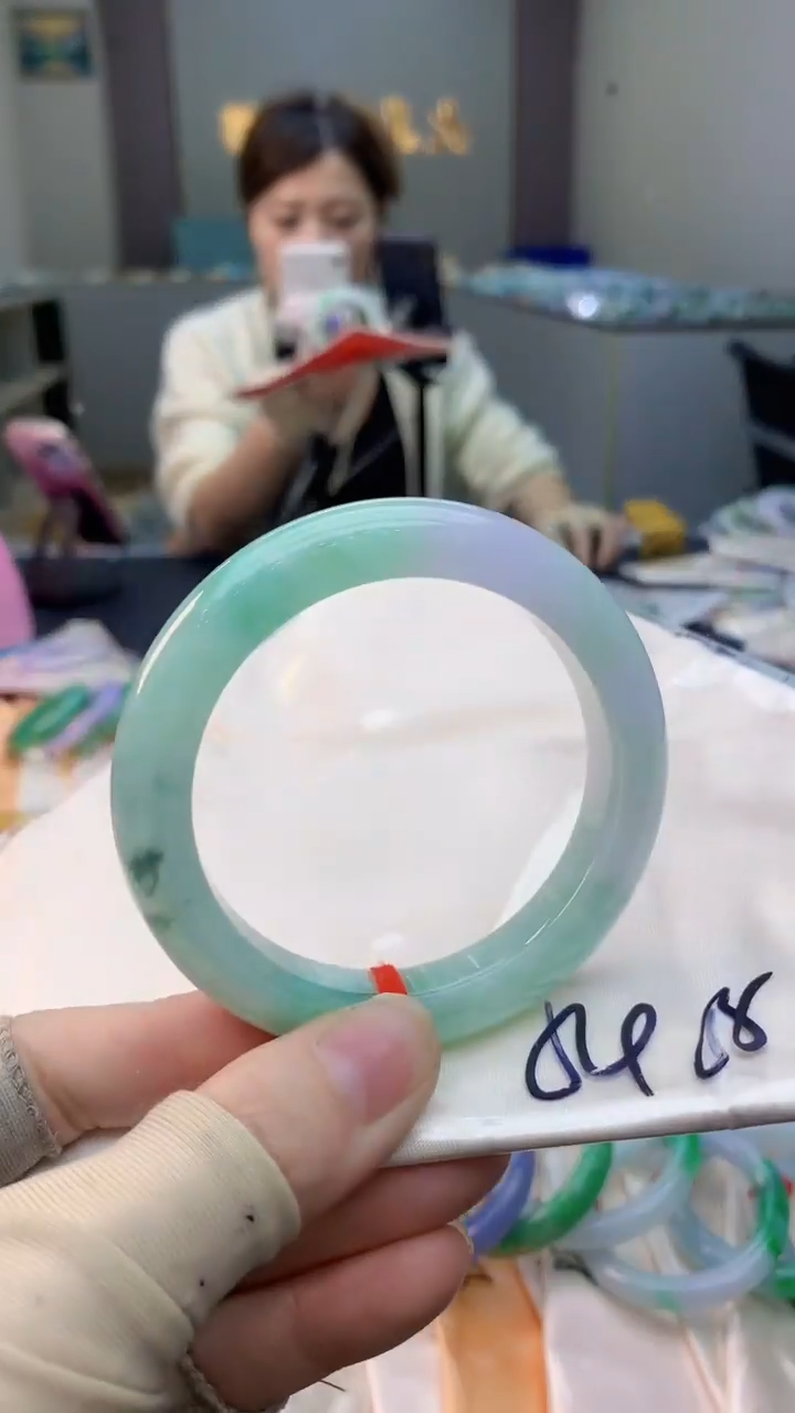 未镶嵌手镯翡翠0182041299