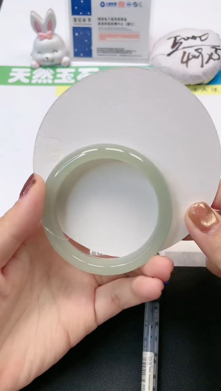 【闪购商品】石英质玉手镯未镶嵌61-54