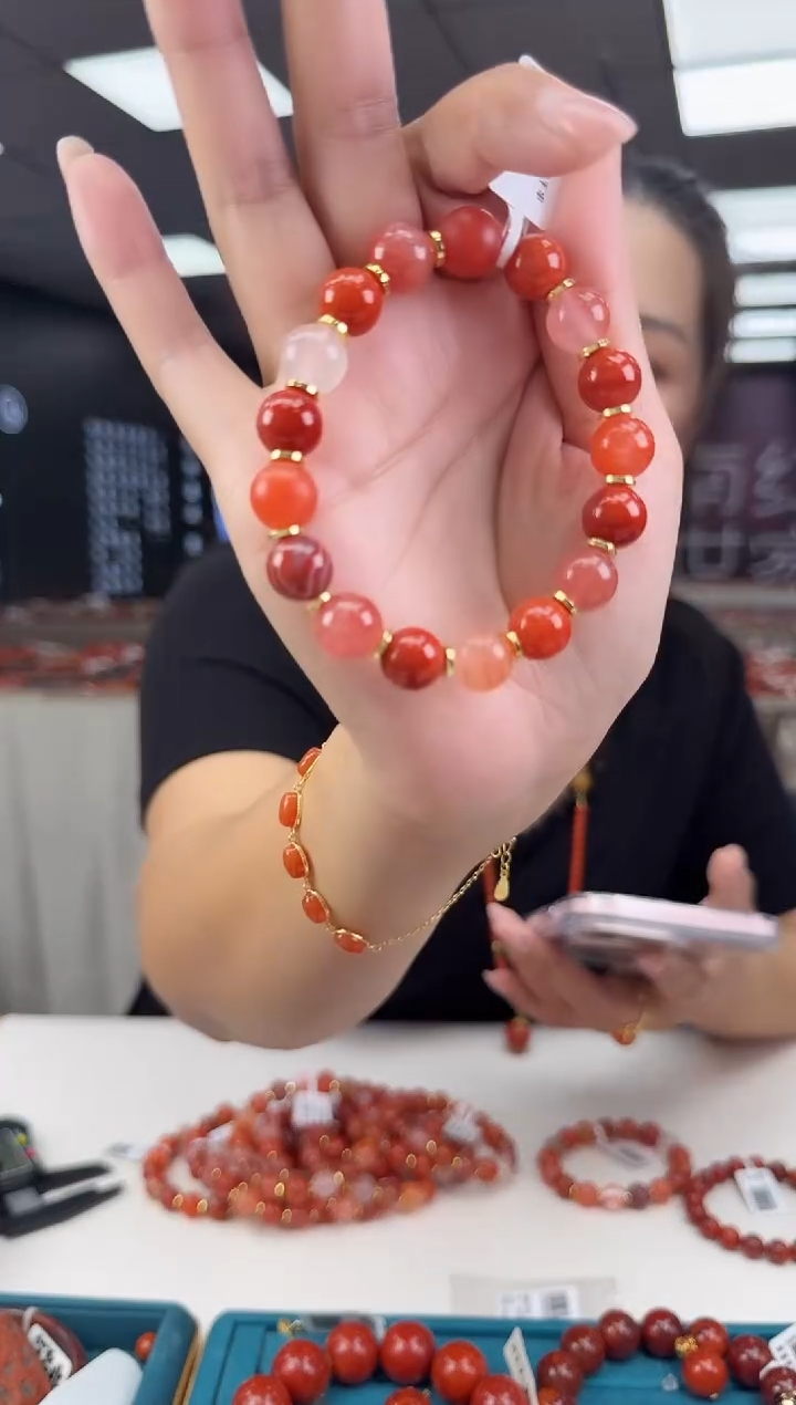 南红玛瑙珠串未镶嵌多样发其一/12/HS02350399