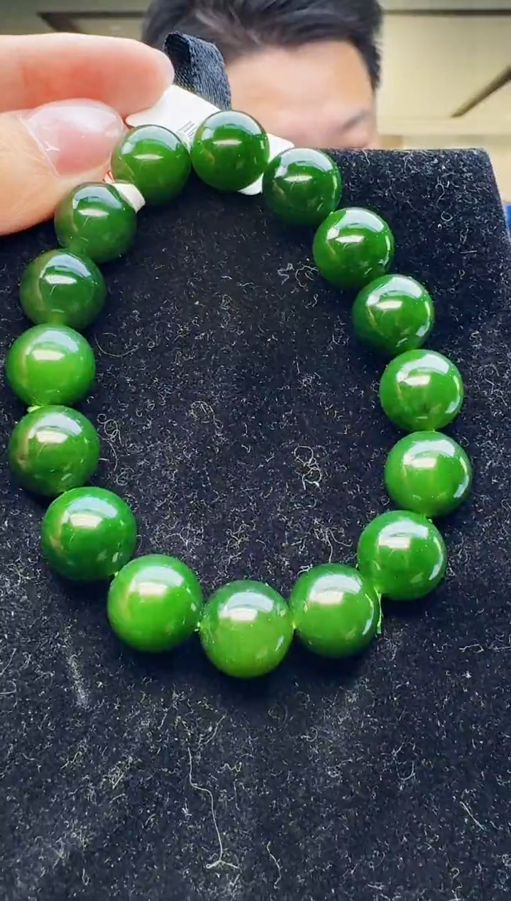 定制和田玉玉界匠心天然和田玉（拍一发一）