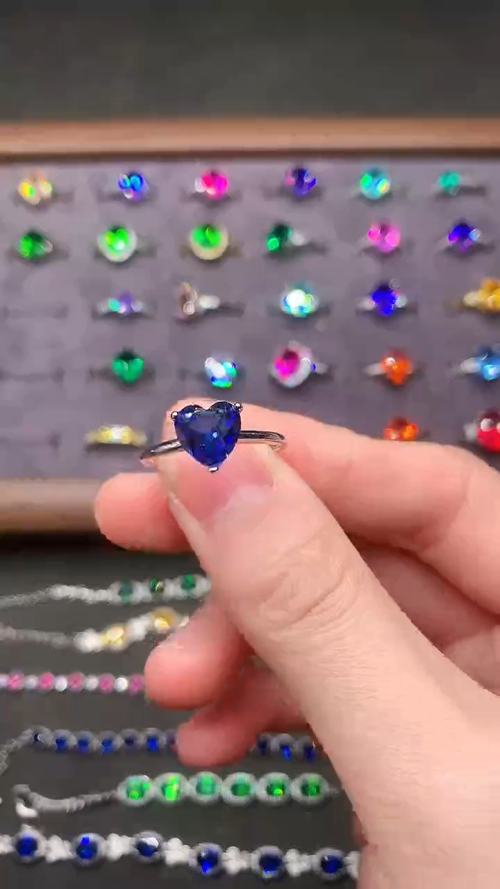 【闪购商品】蓝宝石戒指银S925镶嵌矢车菊