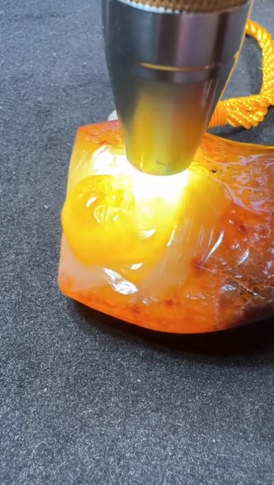 【闪购商品】玛瑙/玉髓珠宝奇石未镶嵌拍一发一