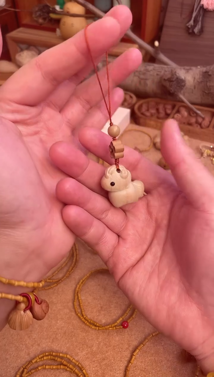 桃木小马一物一拍