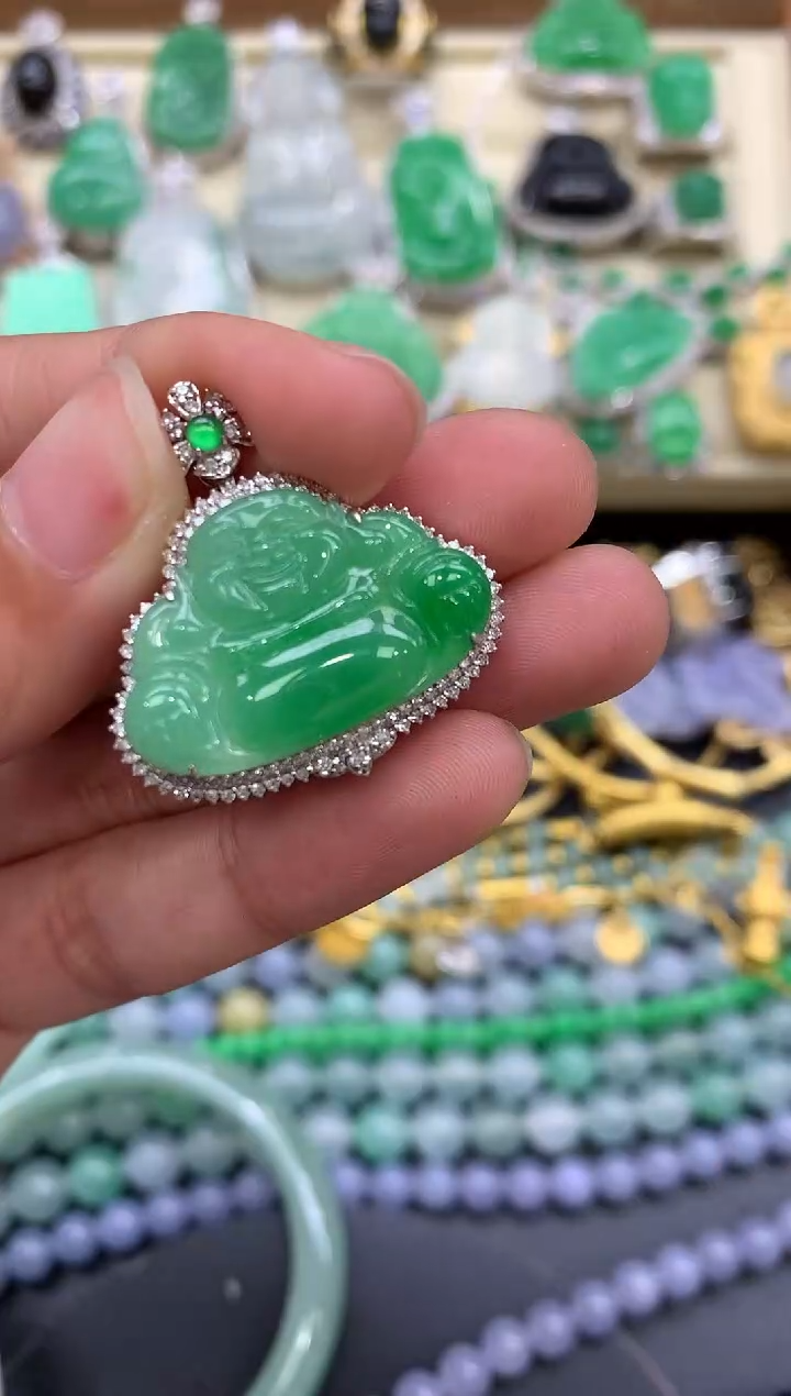 【闪购商品】翡翠颈饰18K金镶嵌360-中国好珍宝