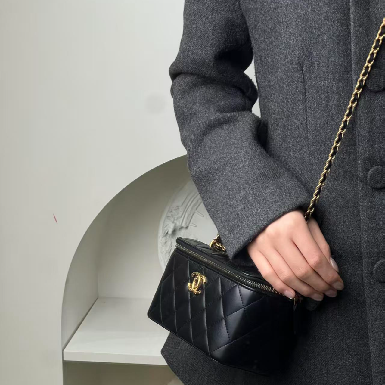 99新 Chanel/香奈儿 23c长盒子黑金羊皮/甄选