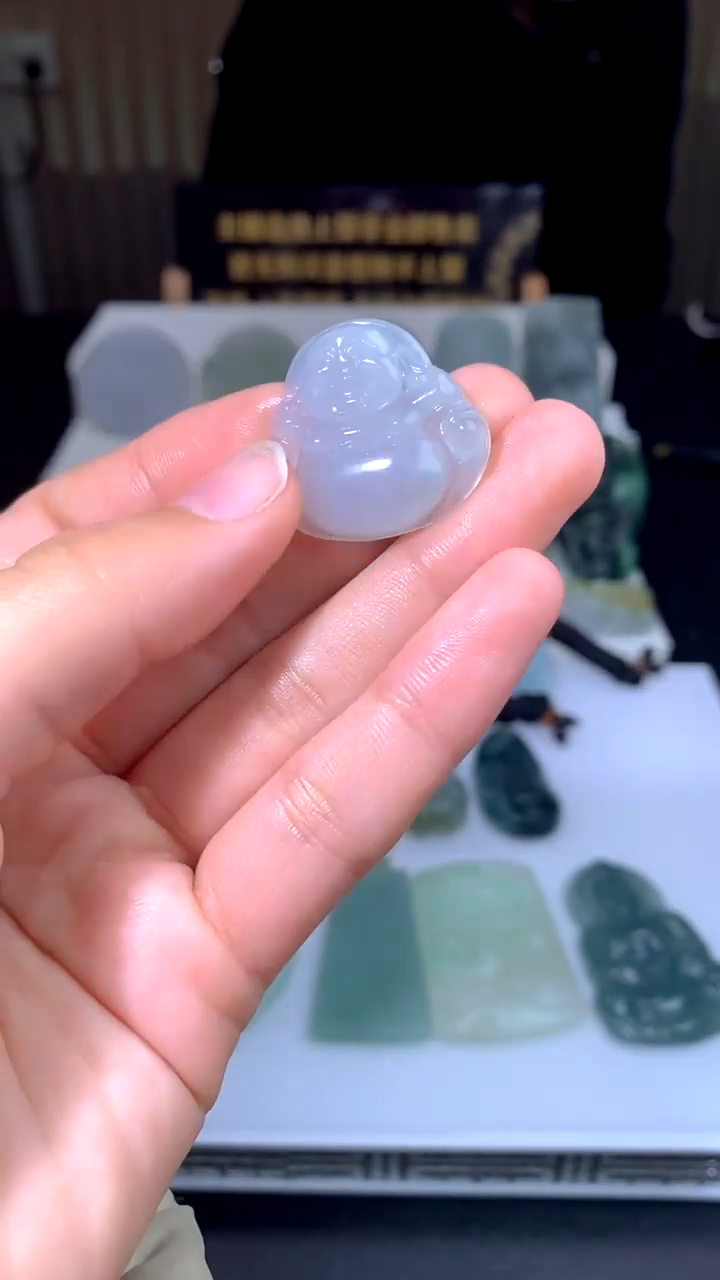 【闪购商品】定制翡翠未镶嵌吊坠