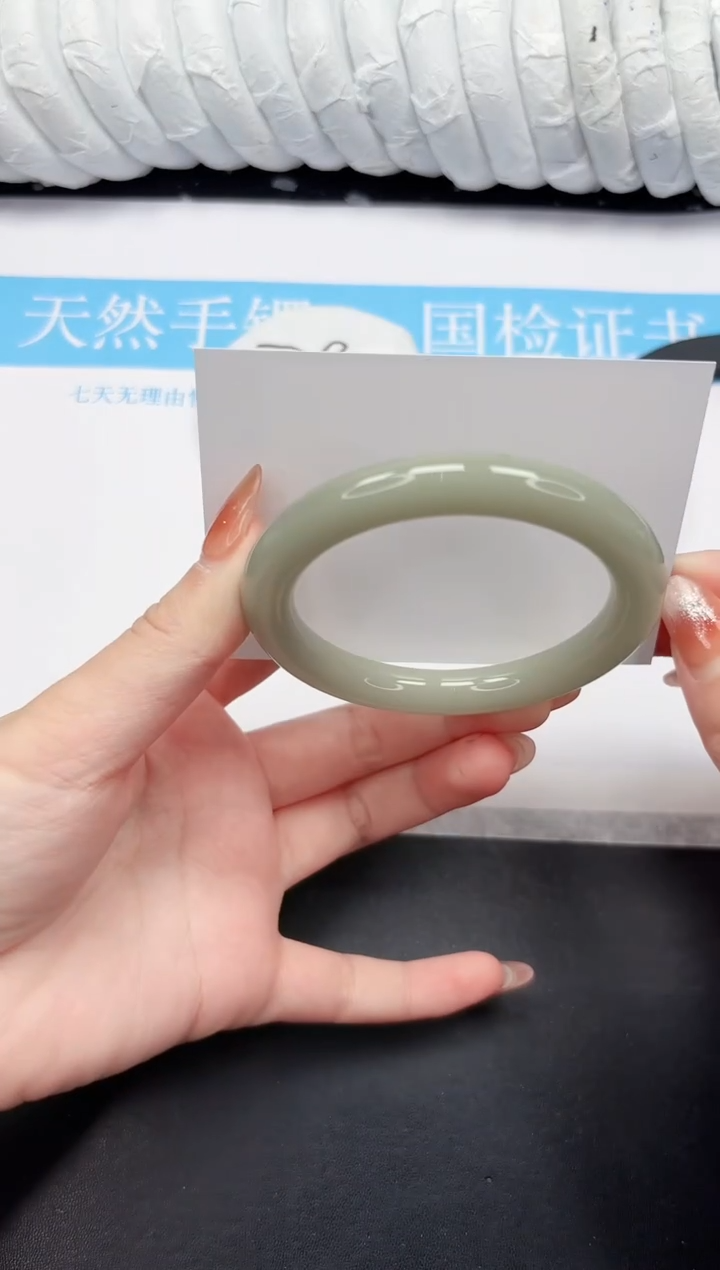 未镶嵌手镯石英质玉60-57.7DY